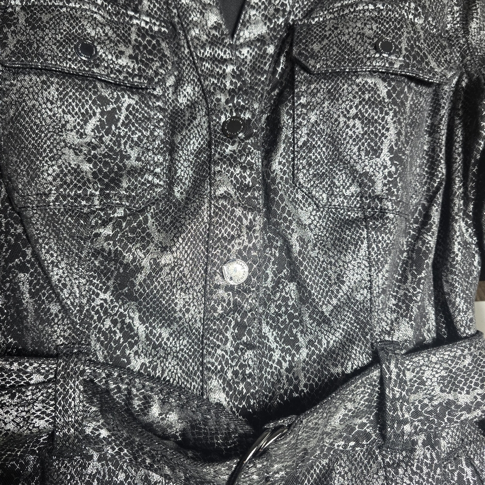 NWT White House Black Market foil reptile dress Size 4 Color:black/silver - Picture 8 of 11